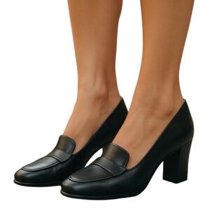 Black Leather Women's Shoes(size 7M)